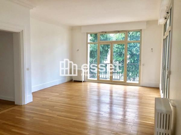 Location Appartement 3 pièces 104.79 m² - Neuilly-sur-seine 92200