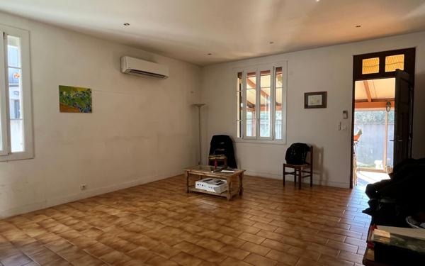 Maison à vendre    3 pièces • 80 m2 Marignane