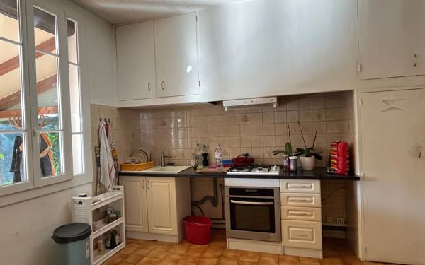 Maison à vendre    3 pièces • 80 m2 Marignane