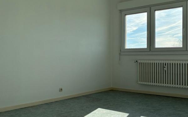 Appartement à louer    4 pièces • 77 m2 Saint-Dizier
