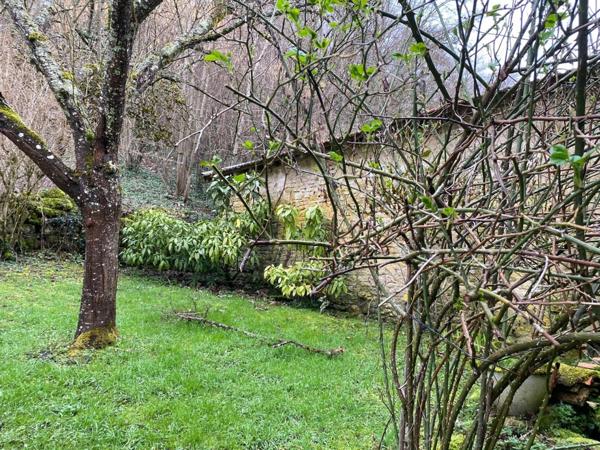 grande maison de campagne , avec jardin , grand terrain