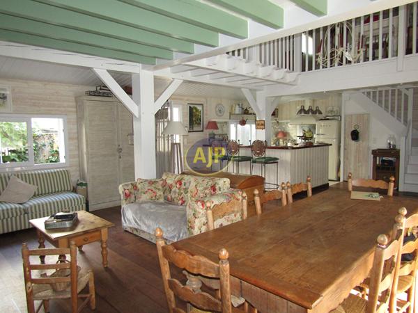 Biens de prestige à vendre Lacanau Ocean : 730 000 € - AJP Lacanau Immobilier