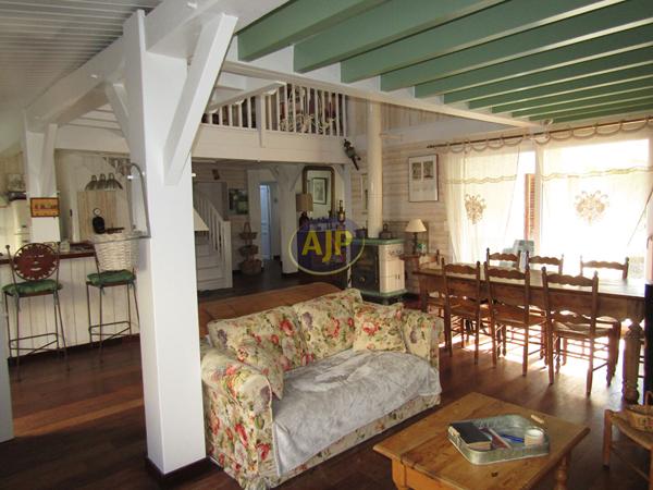 Biens de prestige à vendre Lacanau Ocean : 730 000 € - AJP Lacanau Immobilier