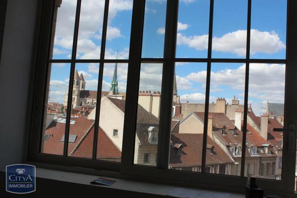 Appartement à louer 3 pièces 61.71m²