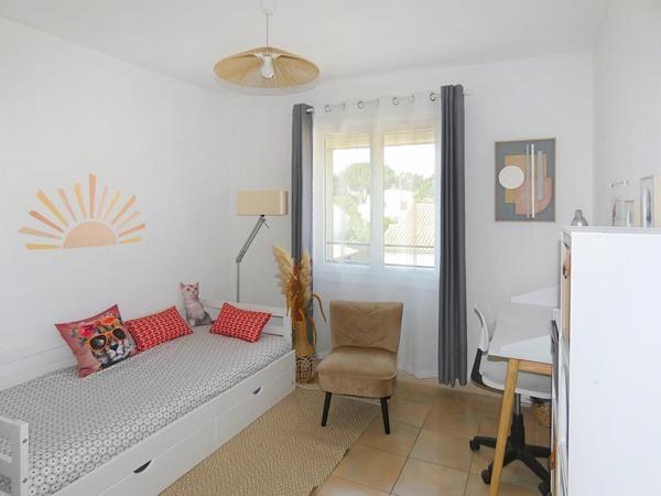 Villa R+1 de 130m² sur terrain arboré avec piscine de 538m²