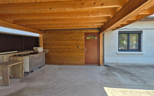 Maison à vendre    4 pièces • 85,73 m2 Saint-Genest-Lerpt