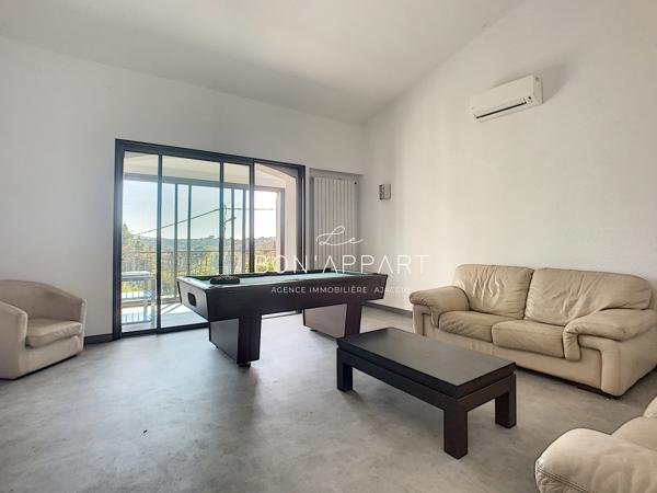 Maison 5 pièce(s) 4 chambre(s) 113.83 m²