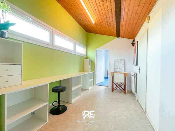 Duplex 6 pièces 119 m² – Seynod – Dernier étage · Vue Semnoz – Garage + Cave