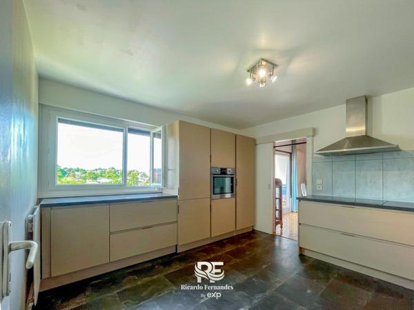 Duplex 6 pièces 119 m² – Seynod – Dernier étage · Vue Semnoz – Garage + Cave
