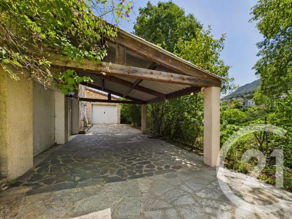 Maison à vendre  10 pièces - 234,05 m 2   TOULON  - 83