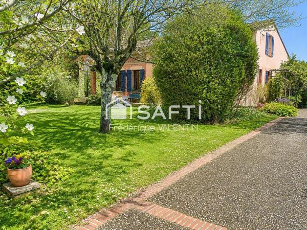 ROUFFIAC-TOLOSAN-Toulousaine 256 m² jardin et piscine