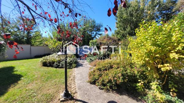 MAISON 4 CHAMBRES - GARAGE - TERRAIN 2000M²