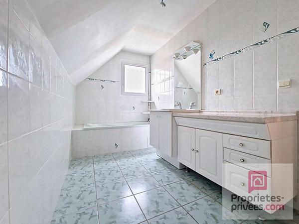 Maison Belley 4 pièce(s) 100 m2