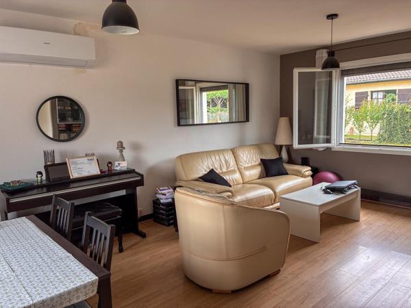 Maison 89m2, 2 chambres, 870m2 de terrrain et piscine