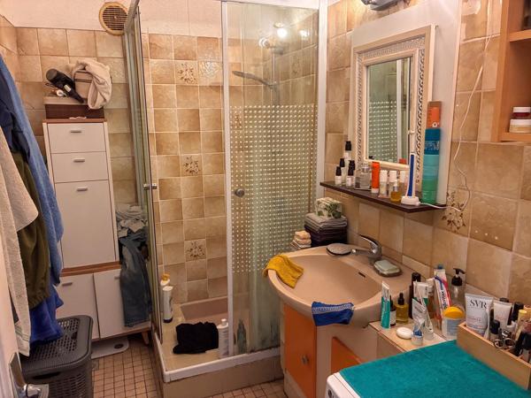 Maison 89m2, 2 chambres, 870m2 de terrrain et piscine