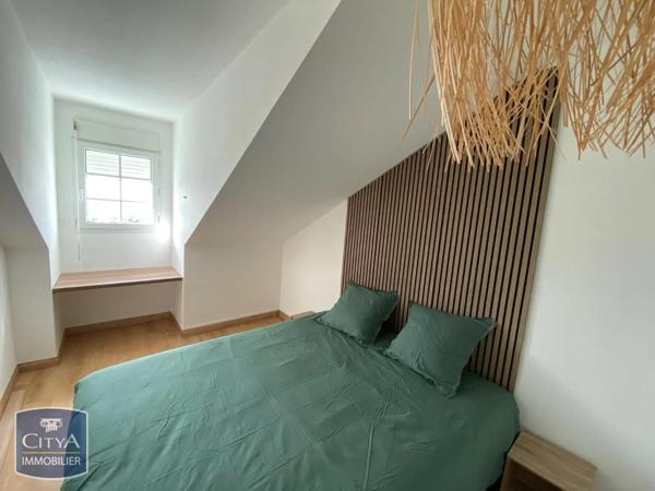 Appartement à louer 2 pièces 44.39m² Saint-Denis (97490)