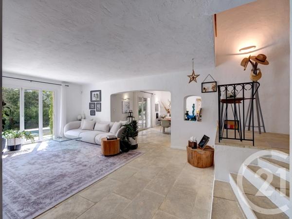 Maison à vendre  6 pièces - 153,91 m 2   VALBONNE  - 06