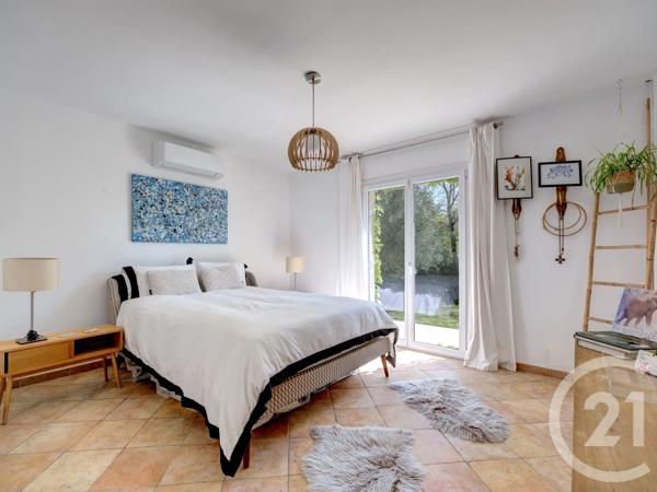 Maison à vendre  6 pièces - 153,91 m 2   VALBONNE  - 06