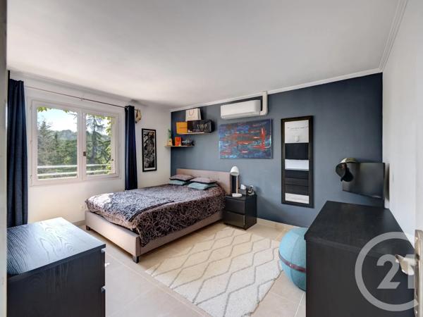 Maison à vendre  6 pièces - 153,91 m 2   VALBONNE  - 06