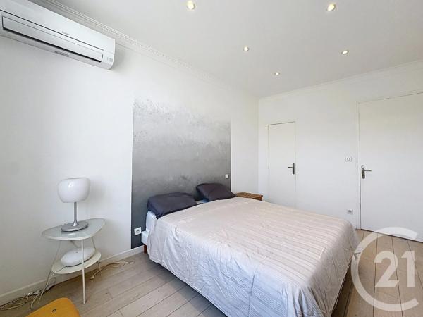 Appartement F2 à vendre  2 pièces - 92 m 2   CANNES  - 06