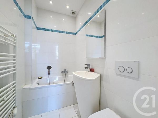 Appartement F2 à vendre  2 pièces - 92 m 2   CANNES  - 06