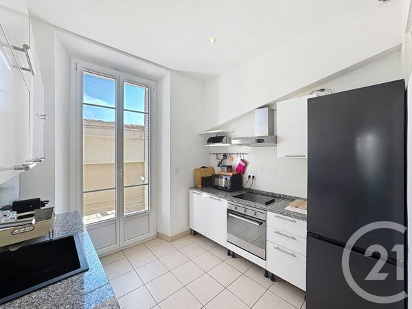Appartement F2 à vendre  2 pièces - 92 m 2   CANNES  - 06