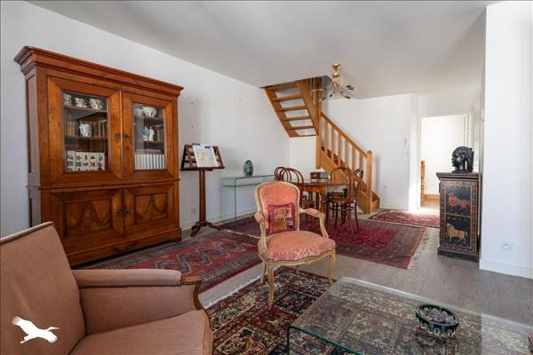 Maison à vendre |  Rochefort |  5 pièces | 135 m²