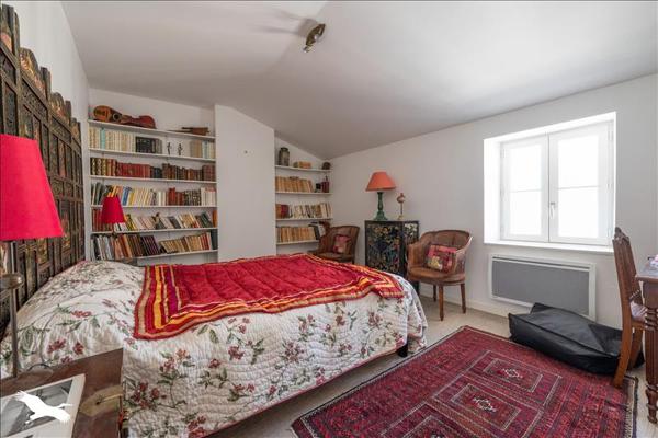 Maison à vendre |  Rochefort |  5 pièces | 135 m²