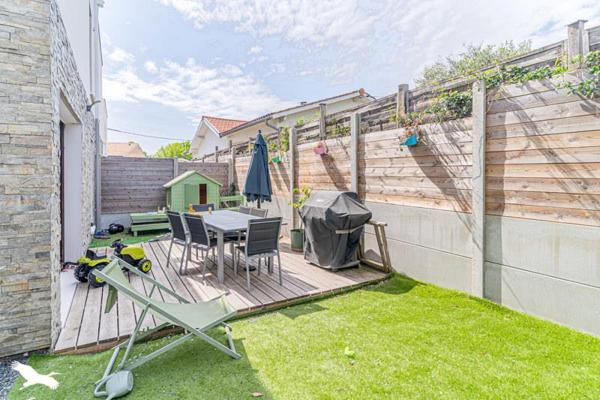 Maison à vendre 472 500 € Mérignac 6 p 110 m² DPE A