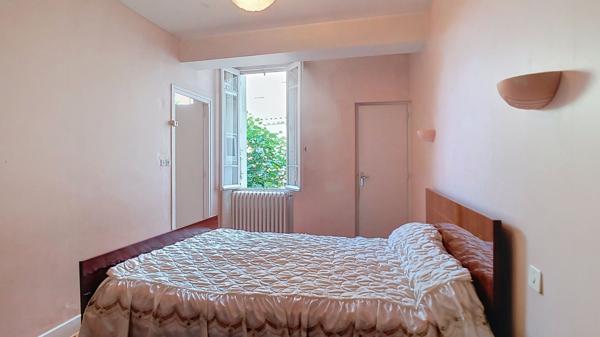 Maison de ville à vendre à Nérac - 6 pièces, 4 chambres