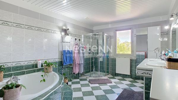 A vendre Maison Nérac 6 pièce(s) avec 4 chambres 174m2