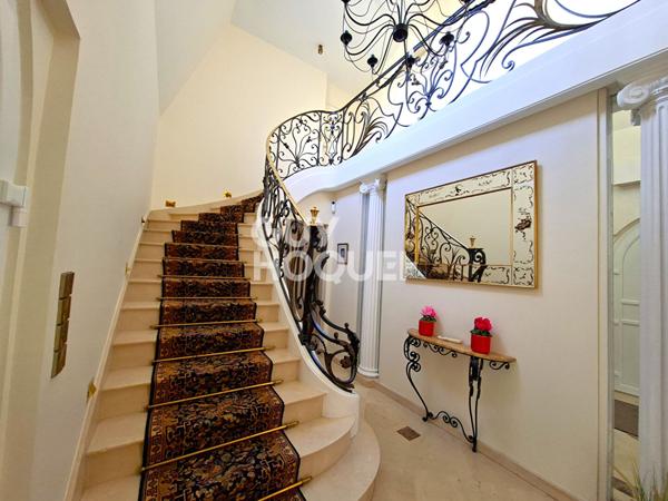 Maison style Mansart