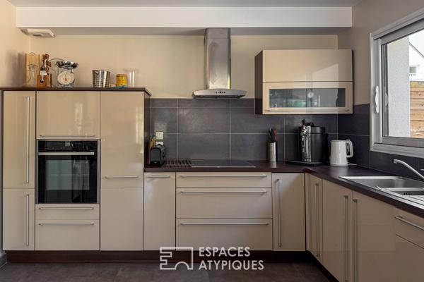 Maison contemporaine avec piscine à 150 m de la plage de la Courance