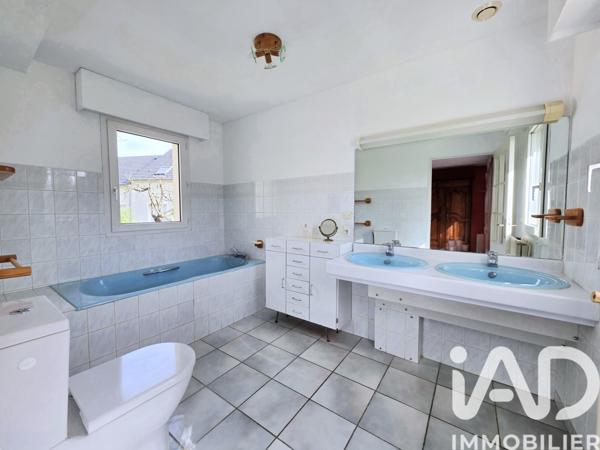 Maison à vendre 8 pièces 219 m² Forges-les-Bains