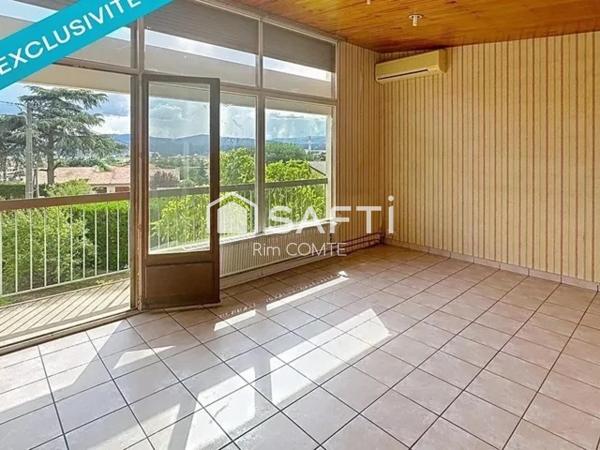 À vendre, Maison de 94 m² avec potentiel, sur un beau terrain arboré de 1000 m² à Salaise-sur-Sanne!!