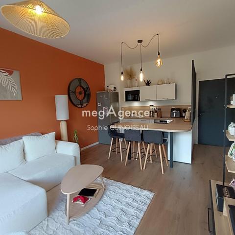 Appartement à CHOLET, 49300 - 2 pièces 42m²