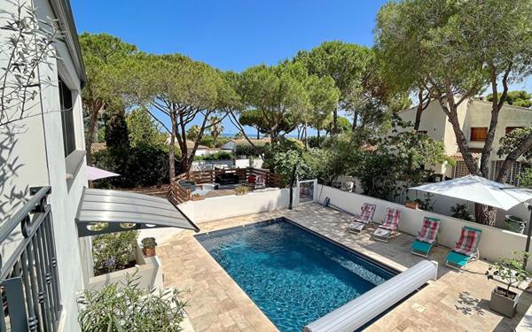 Maison à vendre    8 pièces • 180 m2 Le Cap d'Agde - Agde