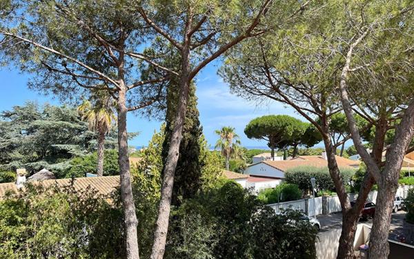 Maison à vendre    8 pièces • 180 m2 Le Cap d'Agde - Agde