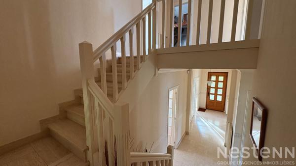 Maison Pluvigner 9 pièce(s) 199 m2