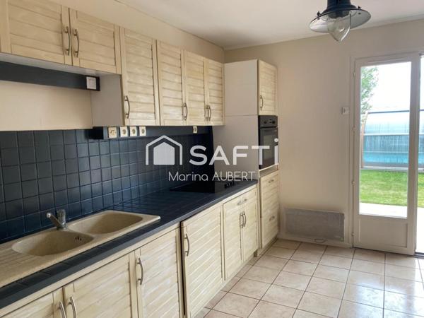 pavillon avec piscine