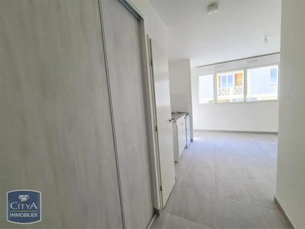 Appartement à louer 1 pièce 22.79m² Le Havre (76600)
