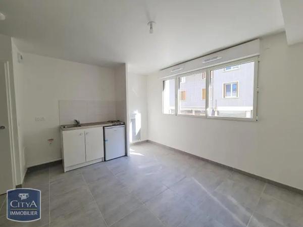 Appartement à louer 1 pièce 22.79m² Le Havre (76600)