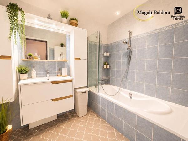 Maison Vidauban 4 pièces 70 m2- Garage- Jardin- Piscine dans la résidence