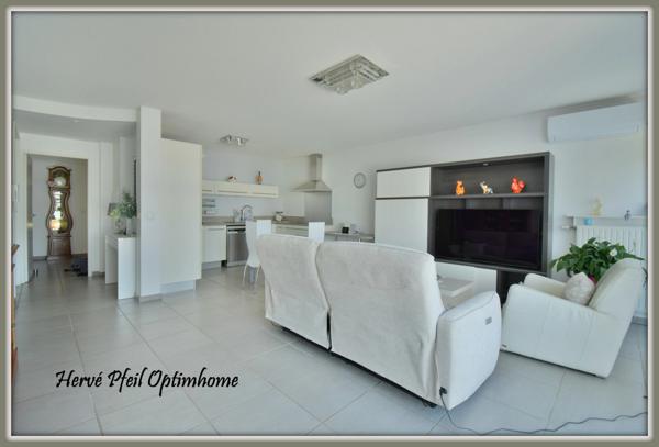 APPARTEMENT AU 5e et DERNIER ETAGE - EXCEPTIONNEL DE CONFORT ET QUALITE