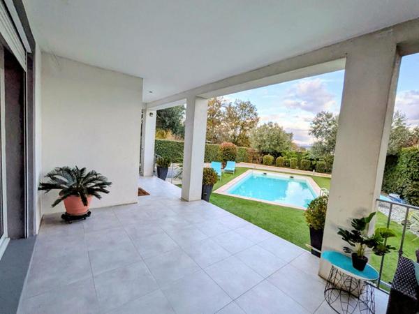 MAISON PLAIN-PIED 4 PIÈCES AVEC PISCINE ? TERRAIN 1500 M²