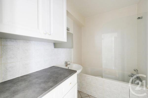 Appartement F4 à vendre  4 pièces - 70 m 2   PARIS  - 75015