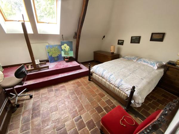 LONGERE de 137 m² habitables