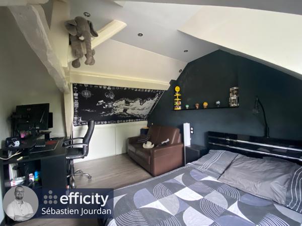 Maison 6 pièces - 136 m²