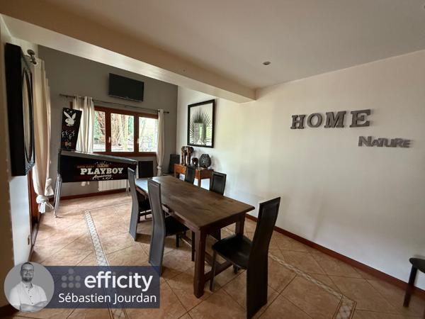 Maison 6 pièces - 136 m²