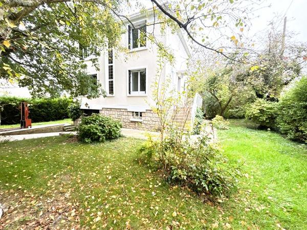 Maison 6 pièces - 120 m²